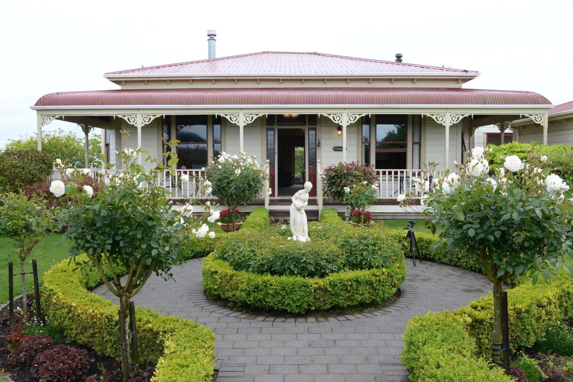 Villa Heights Bed And Breakfast Νιου Πλύμουθ Εξωτερικό φωτογραφία